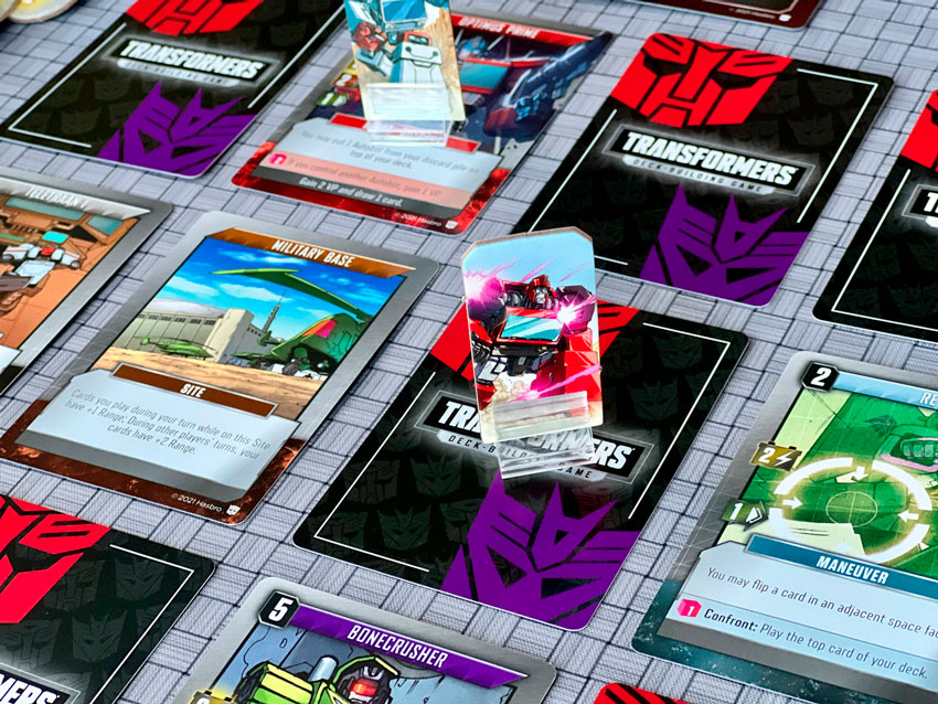 Transformers: el Juego de Construcción de Mazos